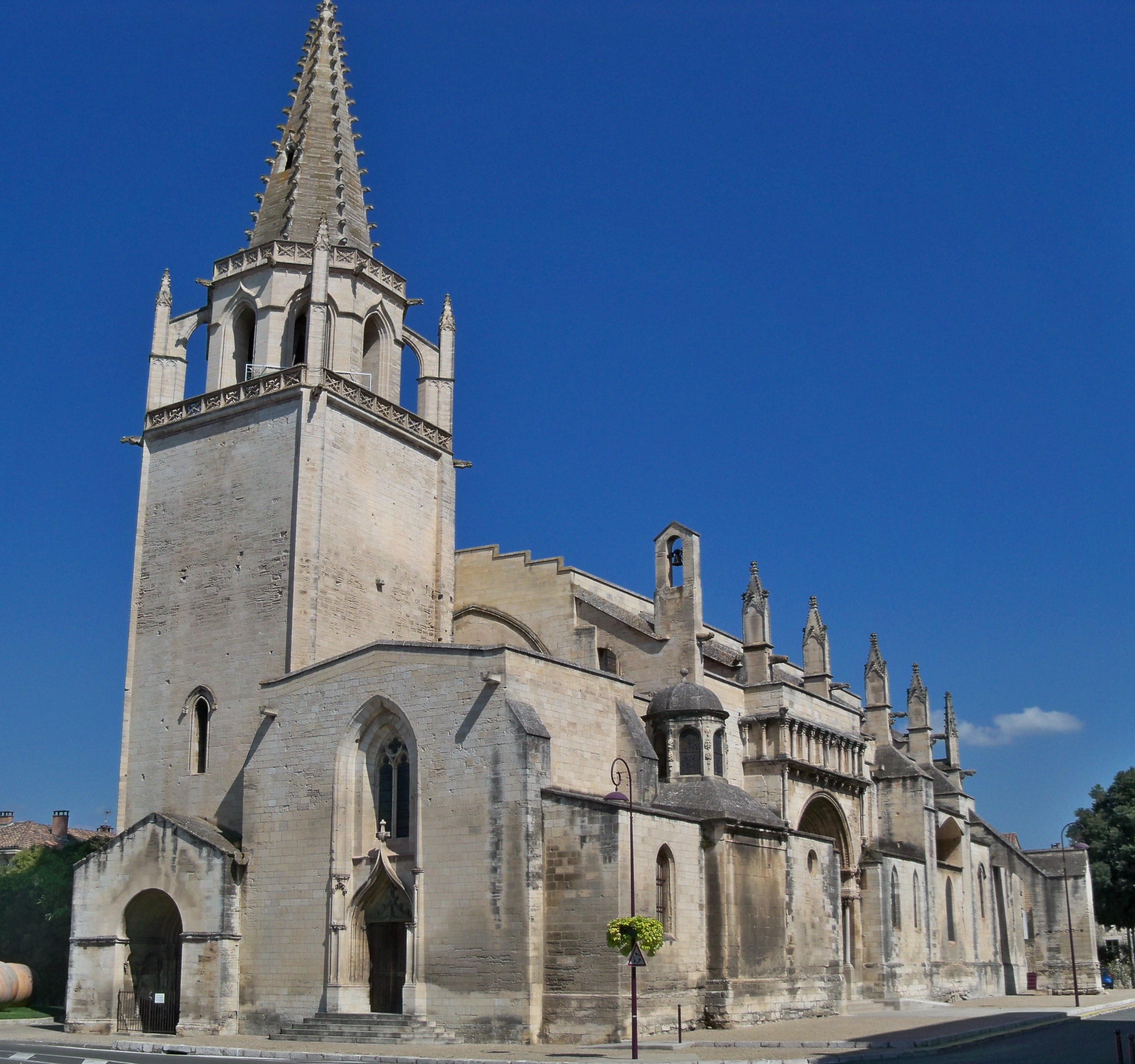 Église Sainte Marthe  France Provence-Alpes-Côte d'Azur Bouches-du-Rhône Tarascon 13150