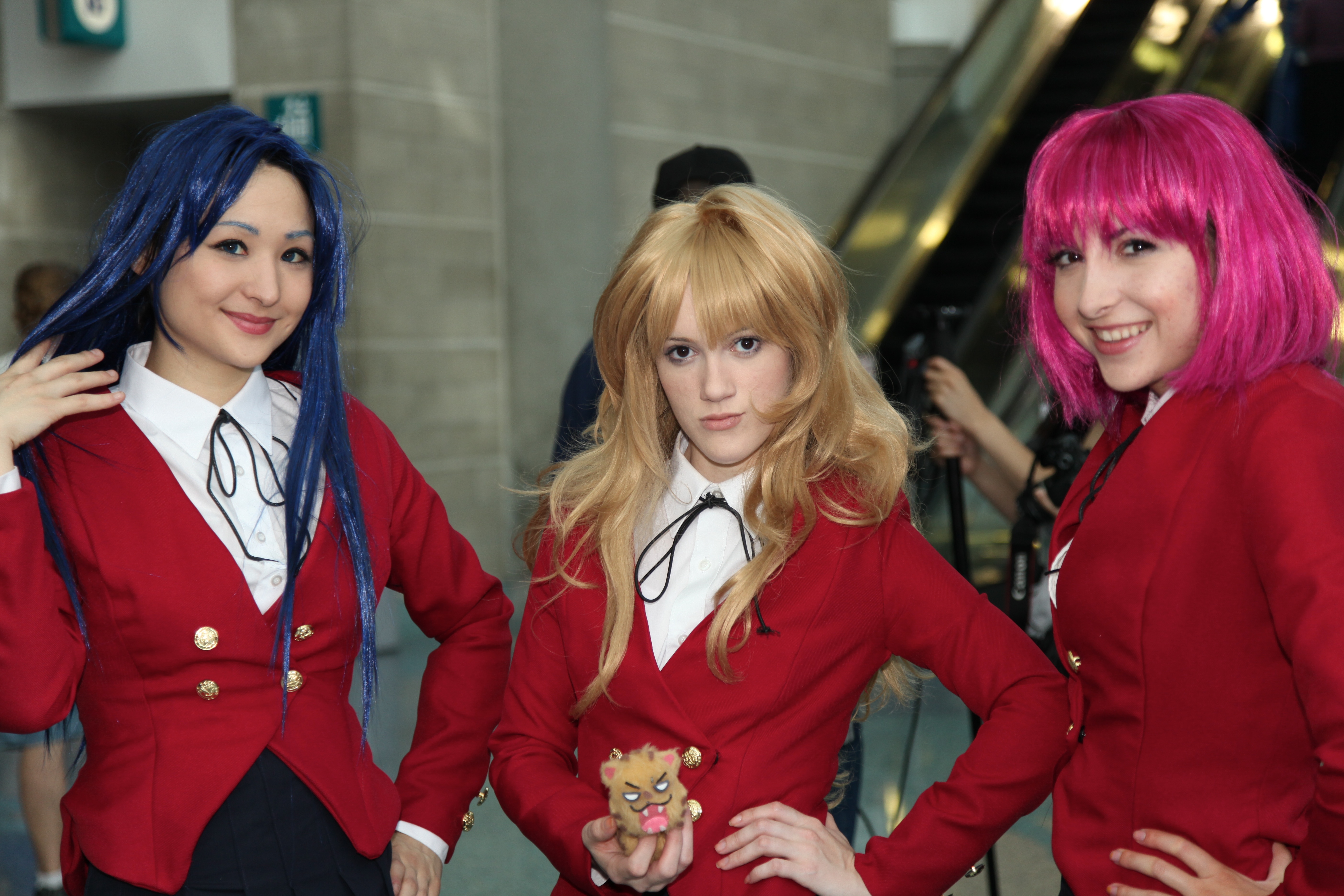 File:Cosplayers of Ami Kawashima, Taiga Aisaka and Minori Kushieda, Toradora  at Anime Expo 20100702b.jpg - Wikimedia Commons