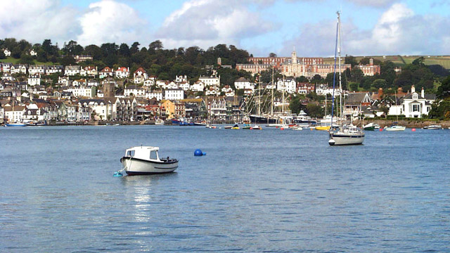 File:Dartmouth from One Gun Point - geograph.org.uk - 376284.jpg