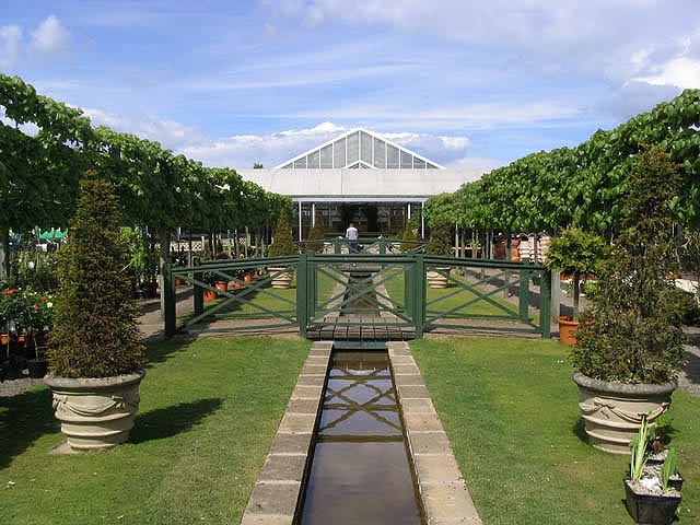 File:Dobbies Garden Centre, Lasswade - geograph.org.uk - 428608.jpg