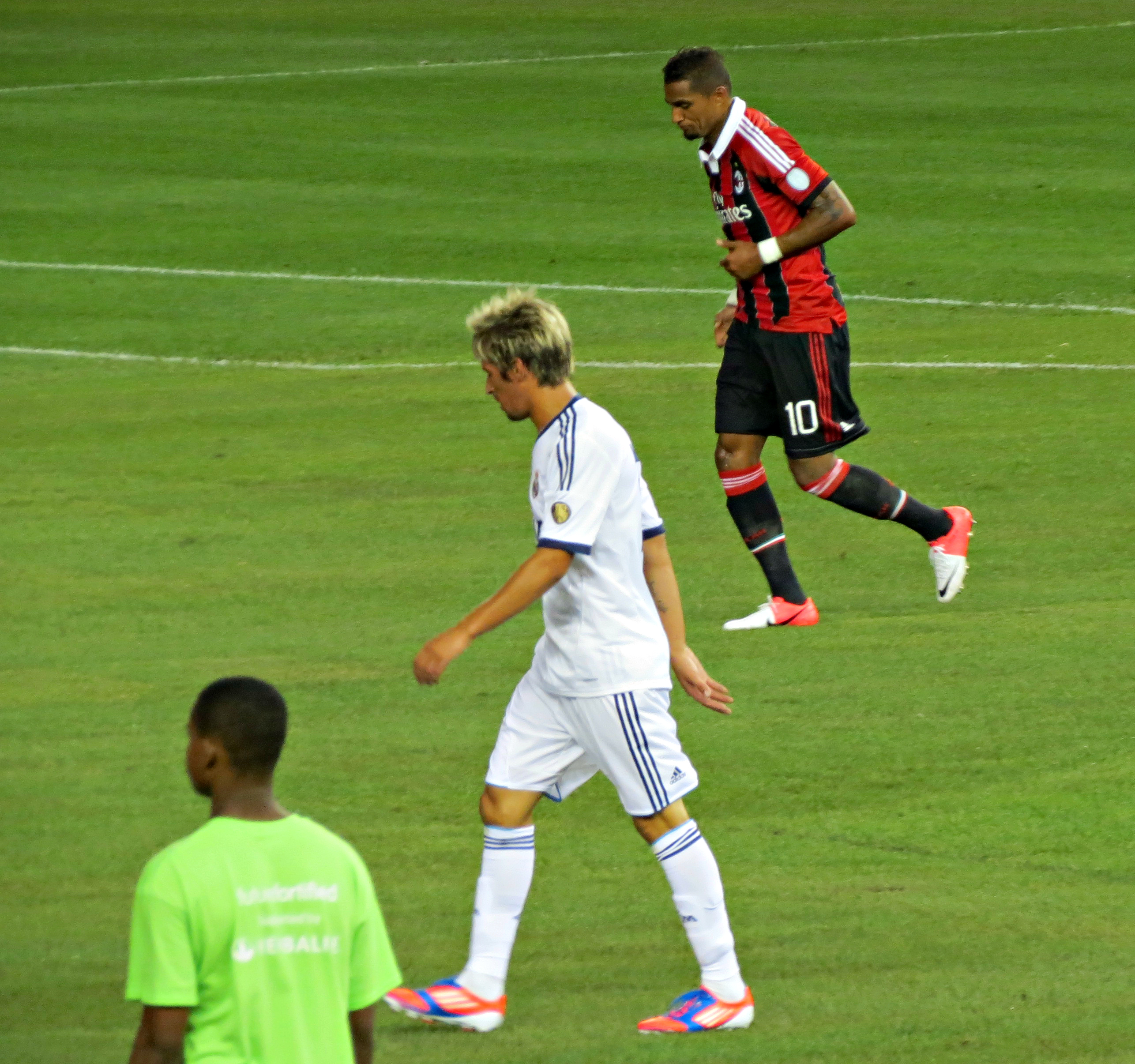 File:Soccer at Yankee Stadium, August 2012.jpg - Wikipedia