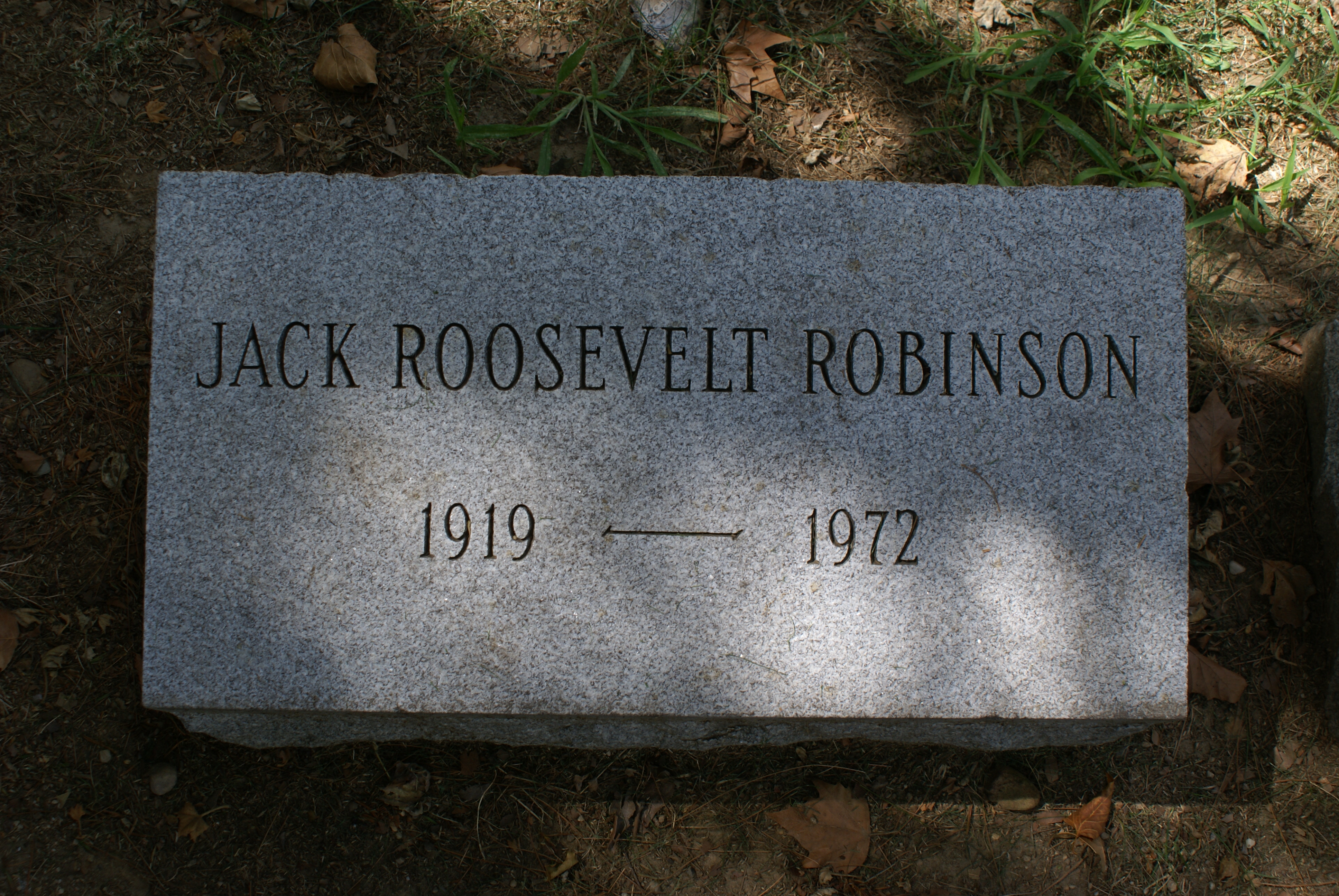 File:Jackie Robinson Footstone 2008.jpg - Wikipedia