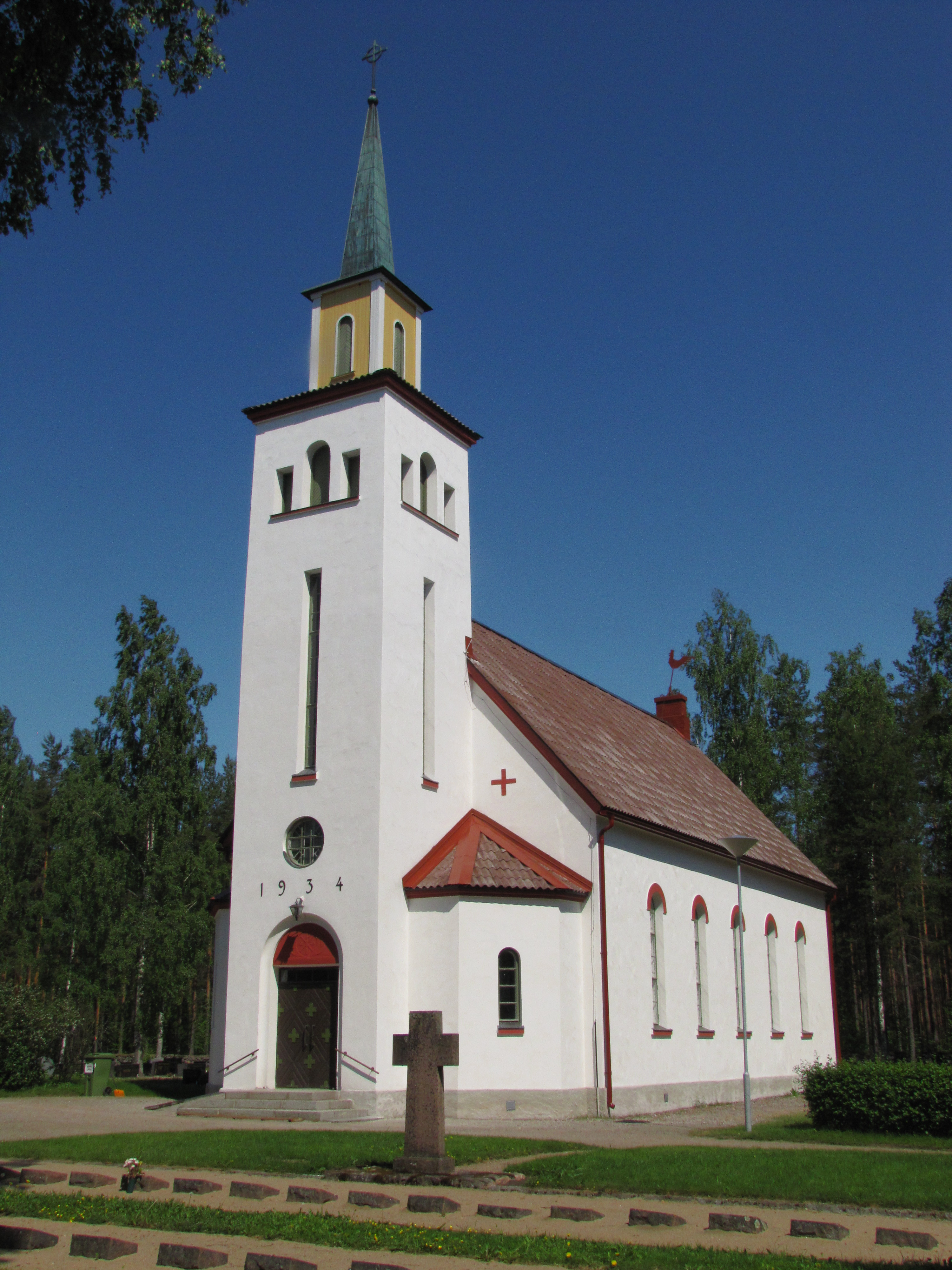 Лютеранская Церковь в Деревянка