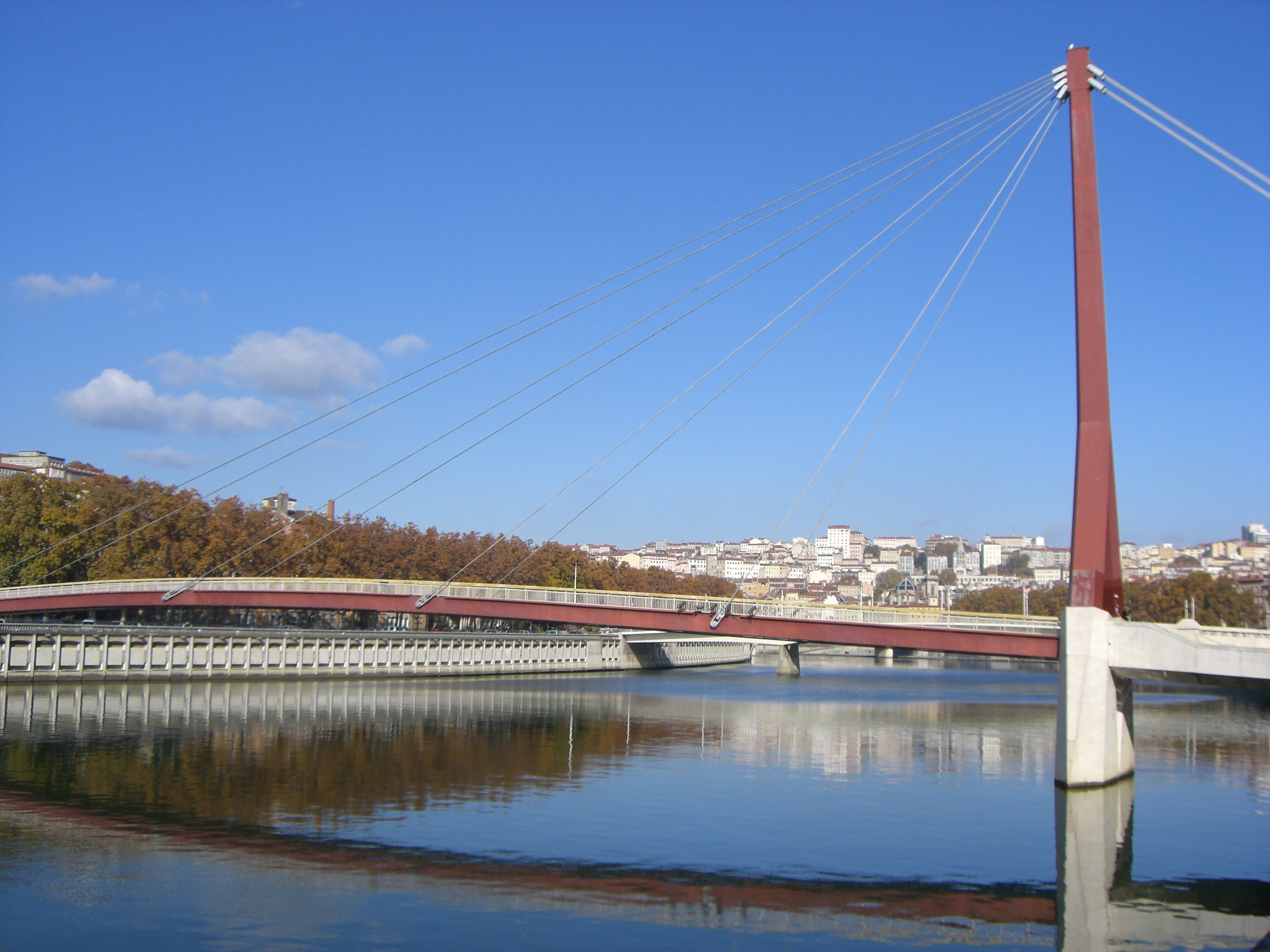 Photo of Passerelle du Palais de Justice