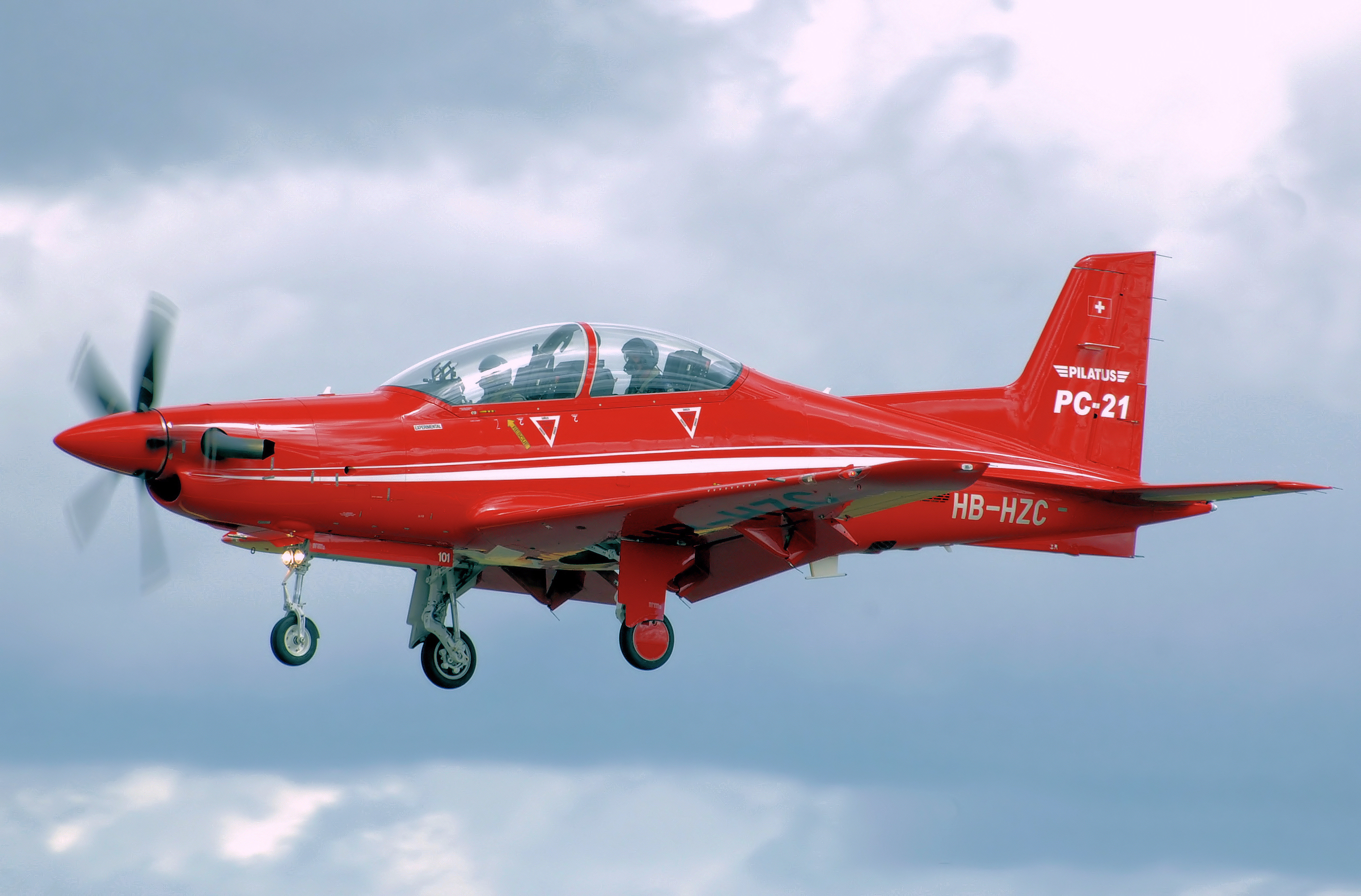 Pilatus PC-21 — Wikipédia