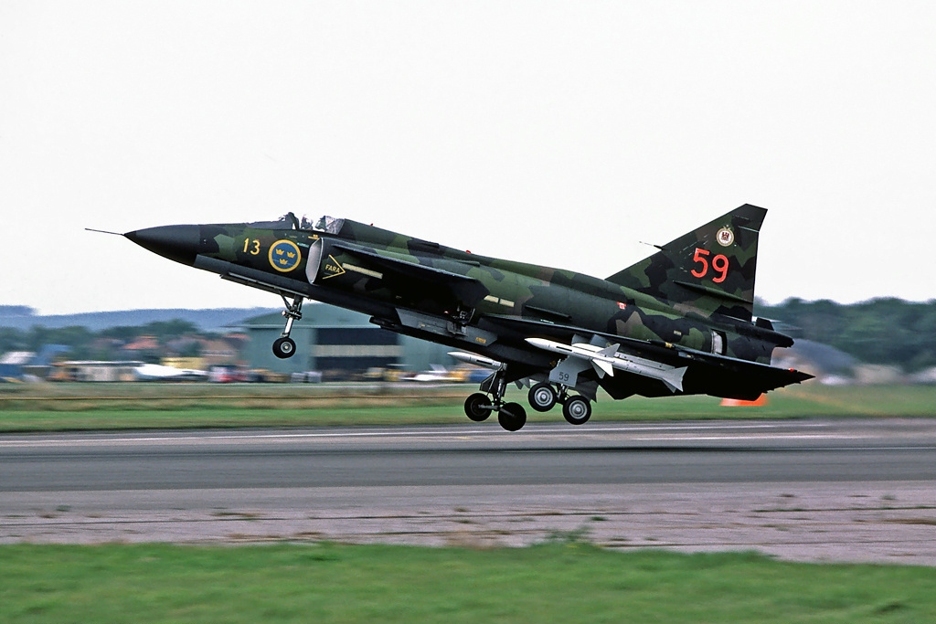 Saab_JA37_Viggen%2C_Sweden_-_Air_Force_AN1955635.jpg