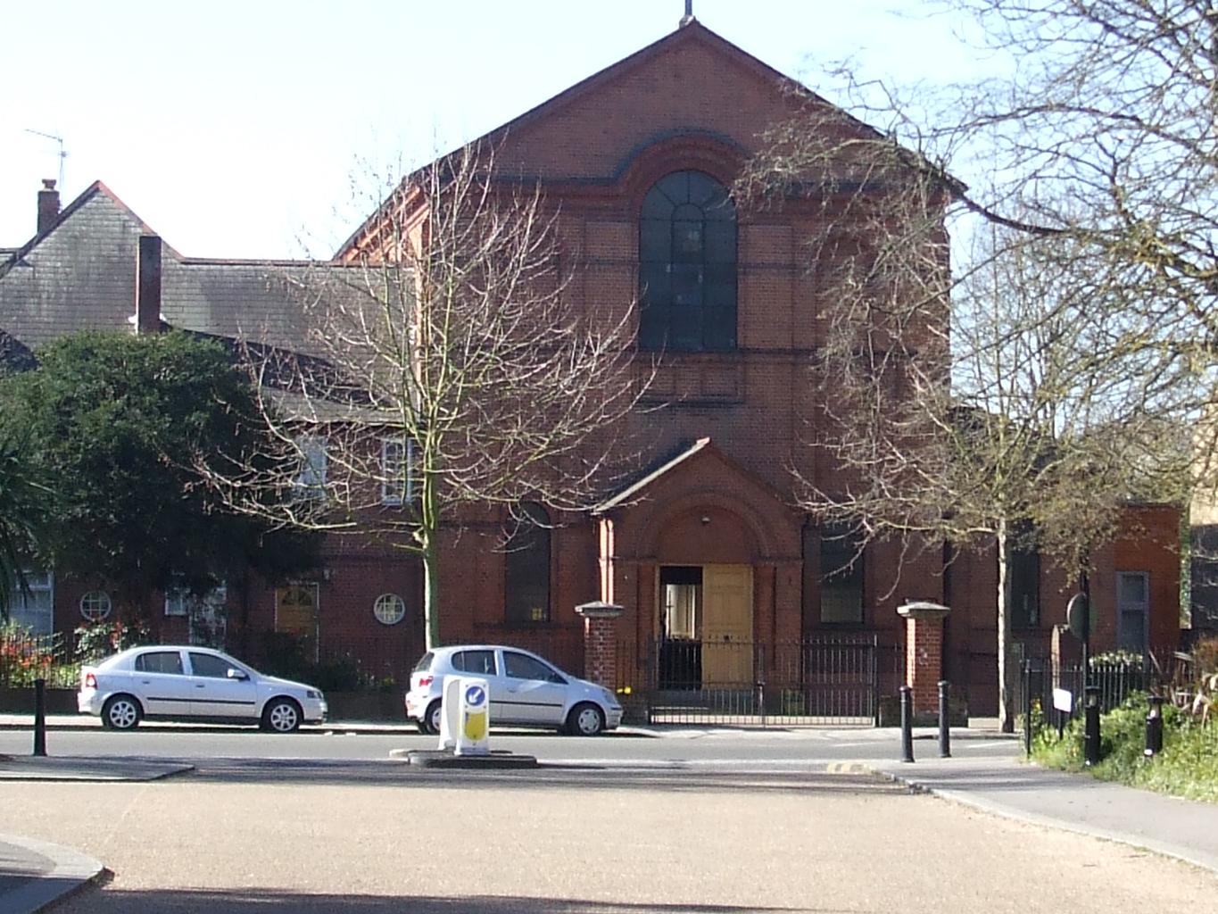 Sacred Heart Church, Teddington
