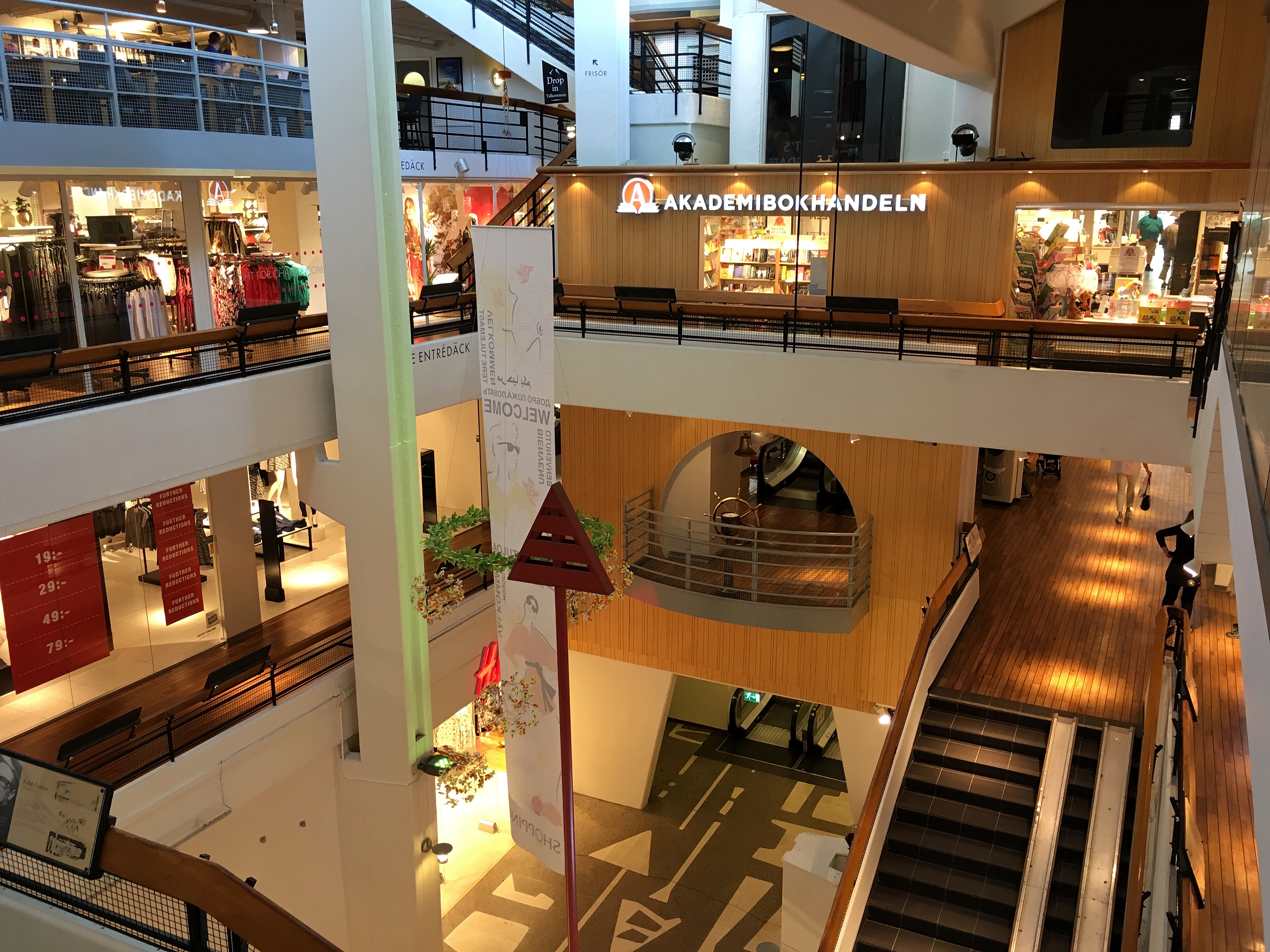 Торговый центр Эвер Хабаровск. Multi Magic Mall. Mall of Scandinavia. Innerstaden.