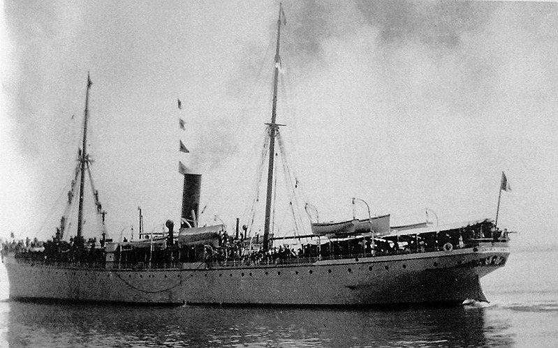 File:Steamship Angola (1881-1909).jpg