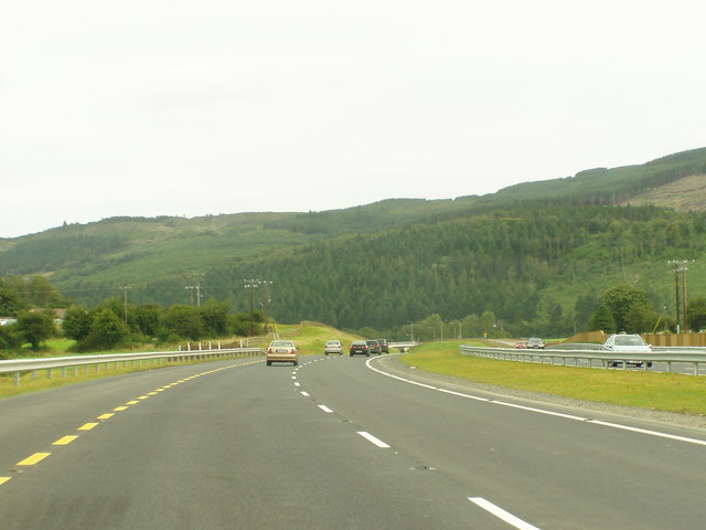 File:The new M1 heading towards the border - geograph.org.uk - 517448.jpg