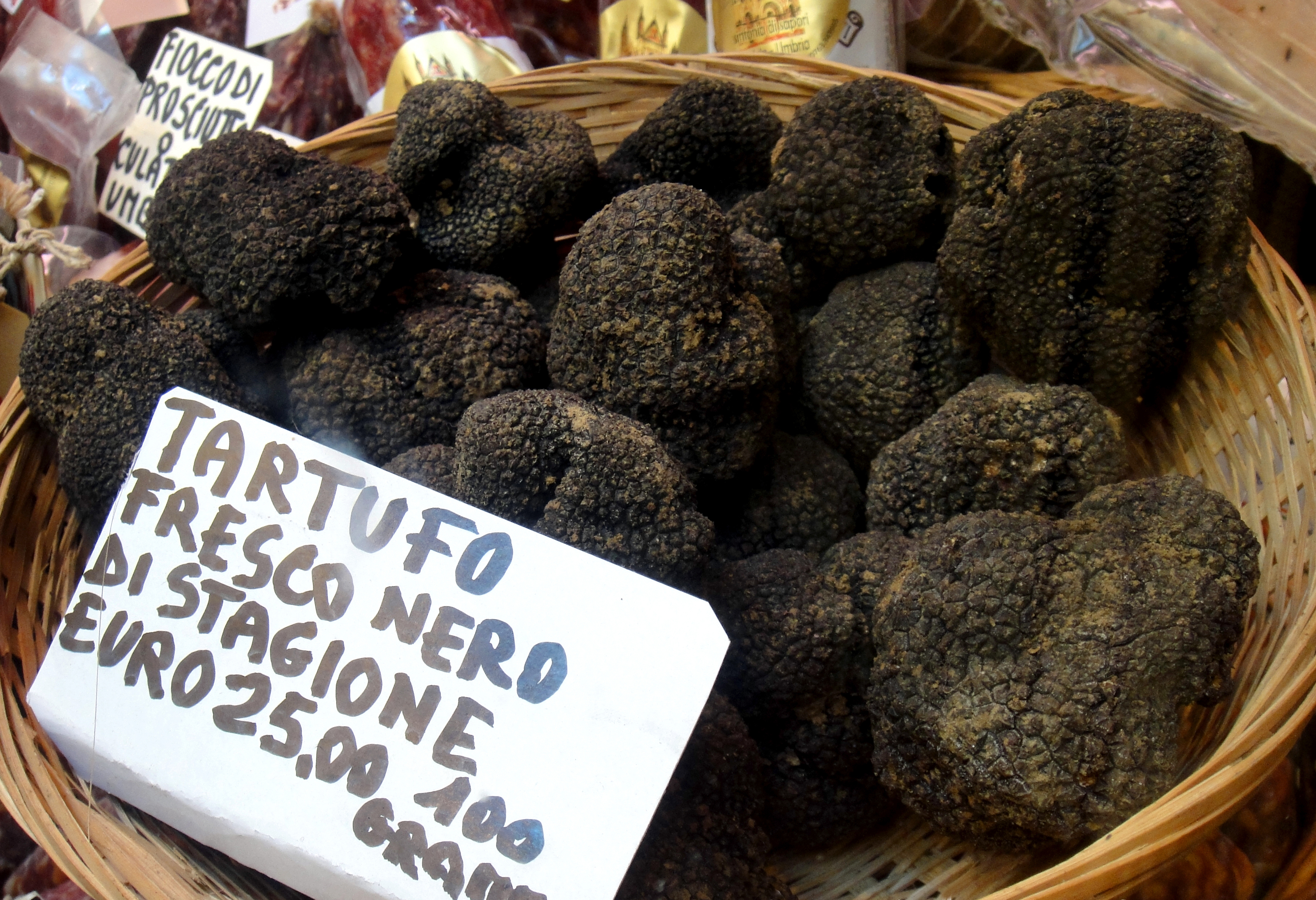 Truffes_noires_d%27Orvieto.jpg