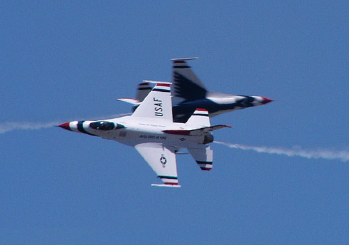 File:USAF Thunderbirds4.jpg