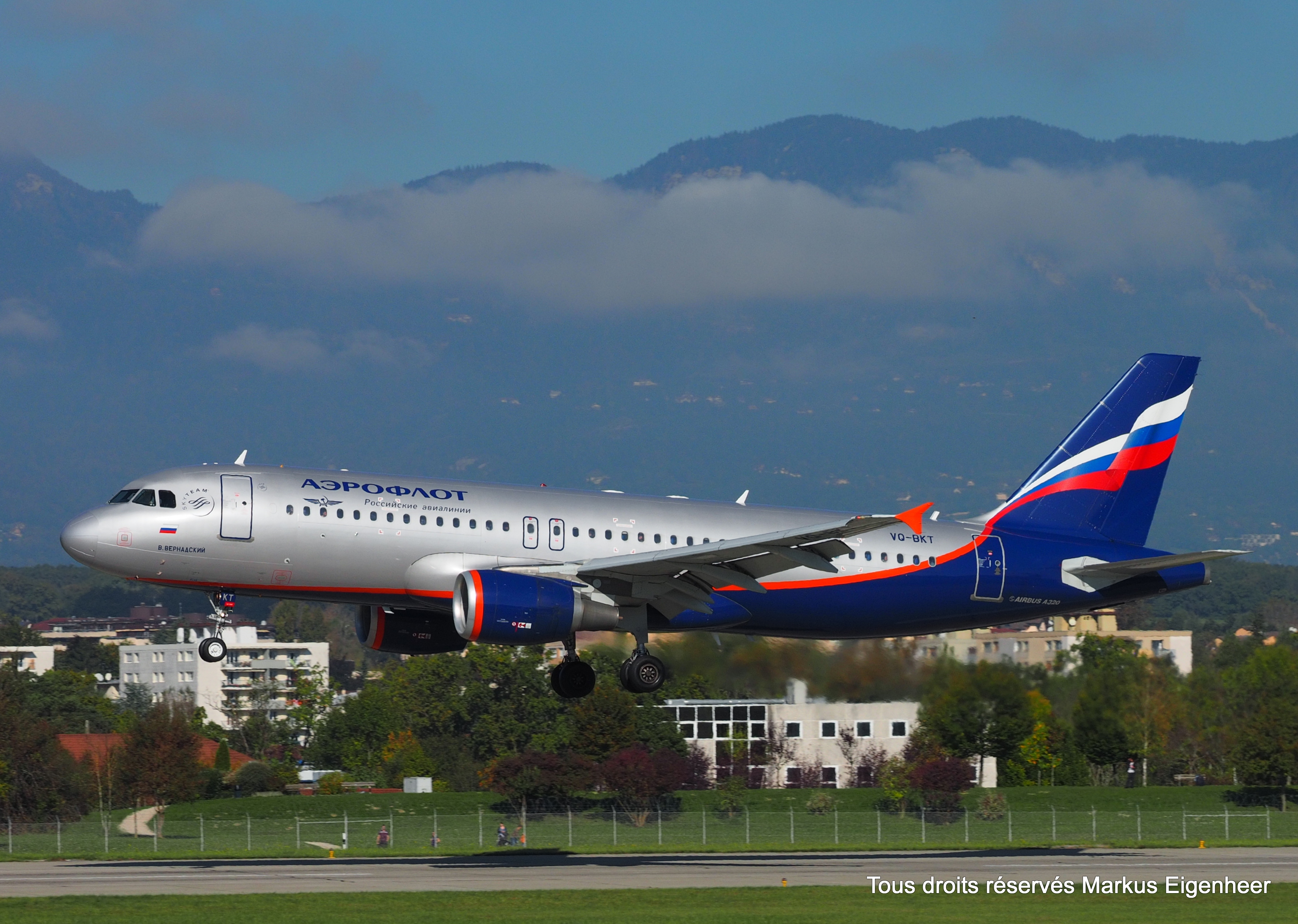 Airbus a320 АФЛ. A320 АФЛ без винглетов. Самолет a320-214 VQ-Bag. Airbus a320 afl6401 / su6401.