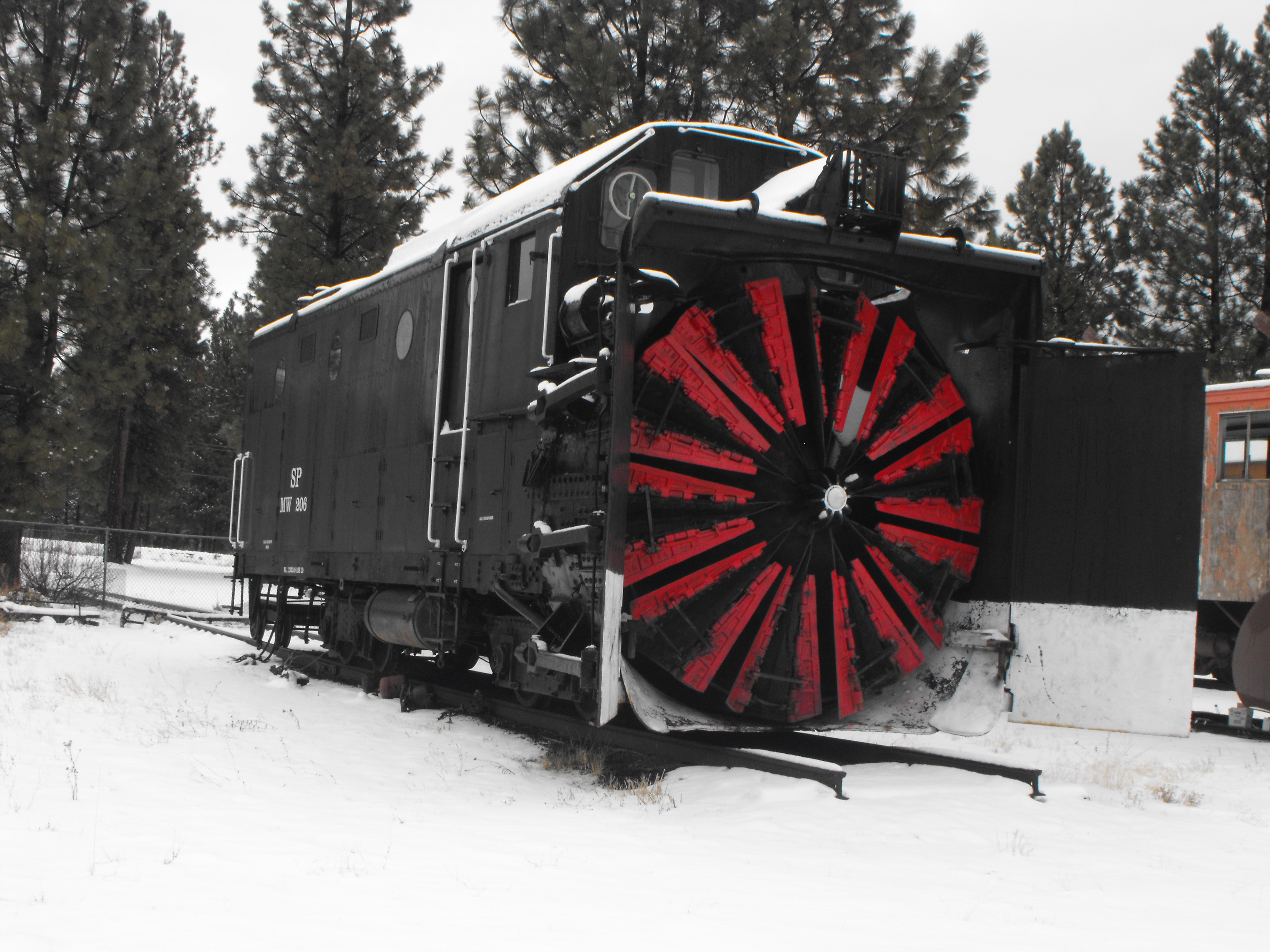 File:Snow plow machine.jpg - Wikipedia