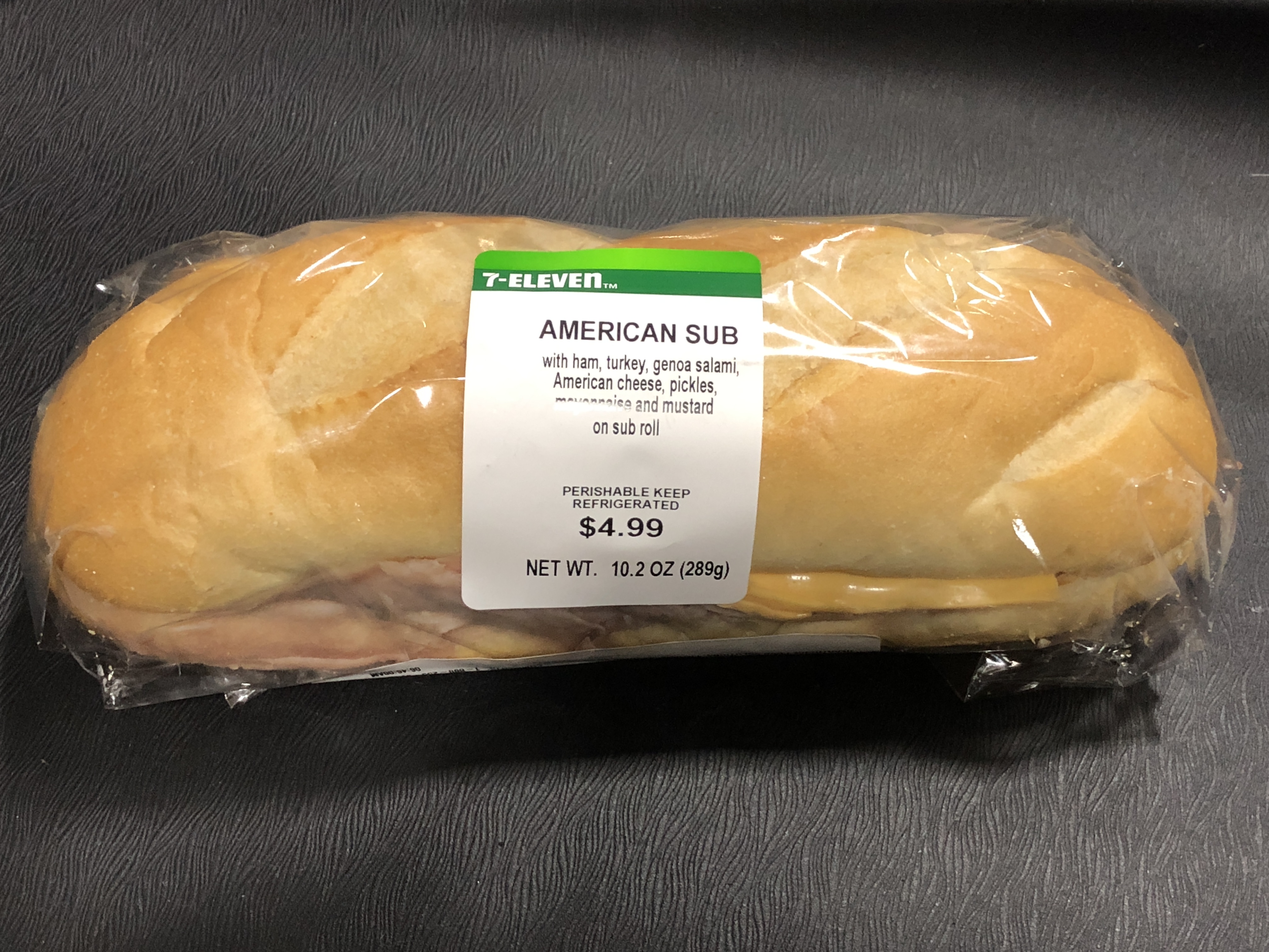 File:2021-02-22 22 20 54 7-Eleven American Sub (ham, turkey, genoa salami,  American