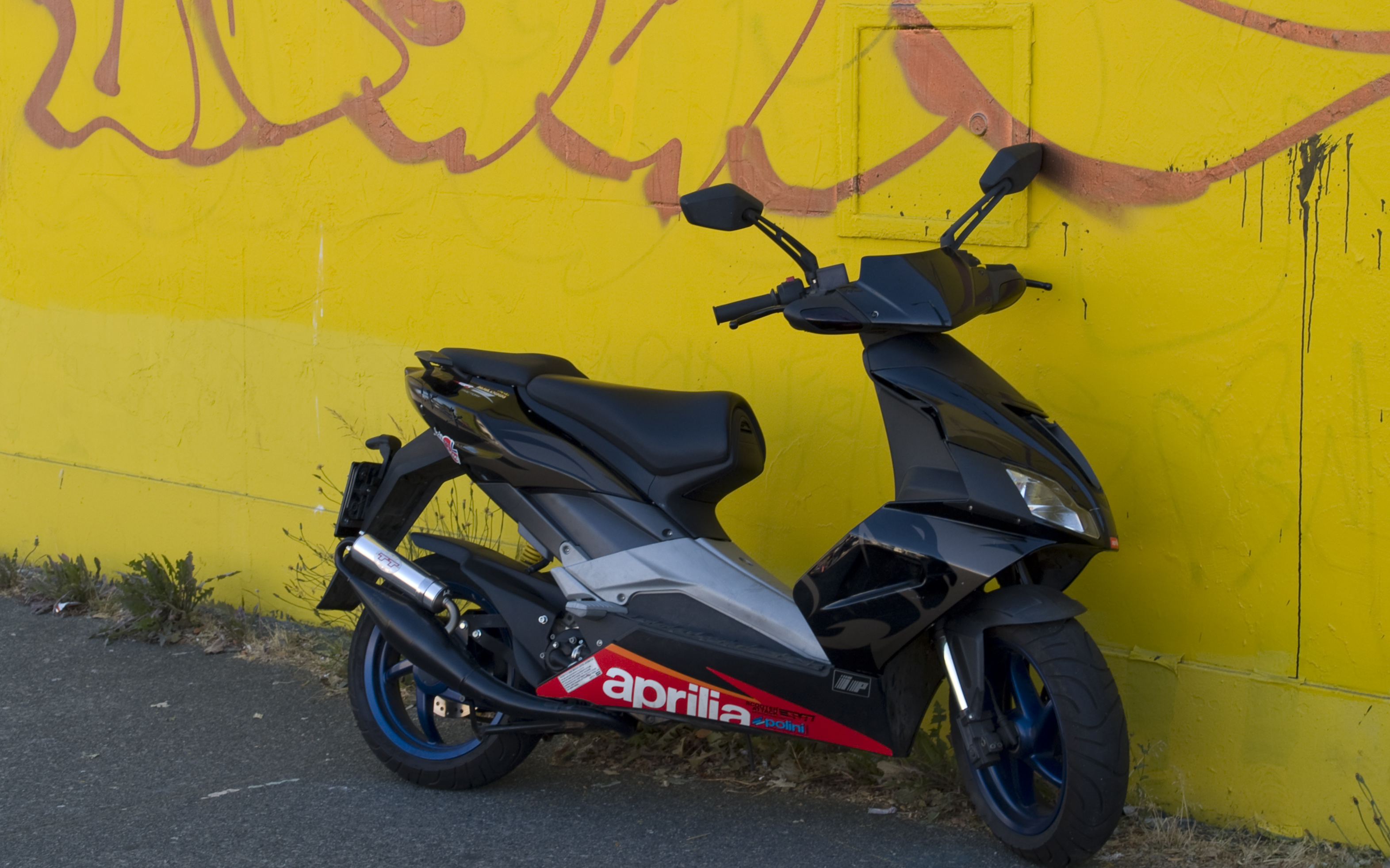 Scooter Aprilia SR50 - Motos
