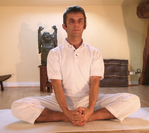 File:Baddha konasana.jpg