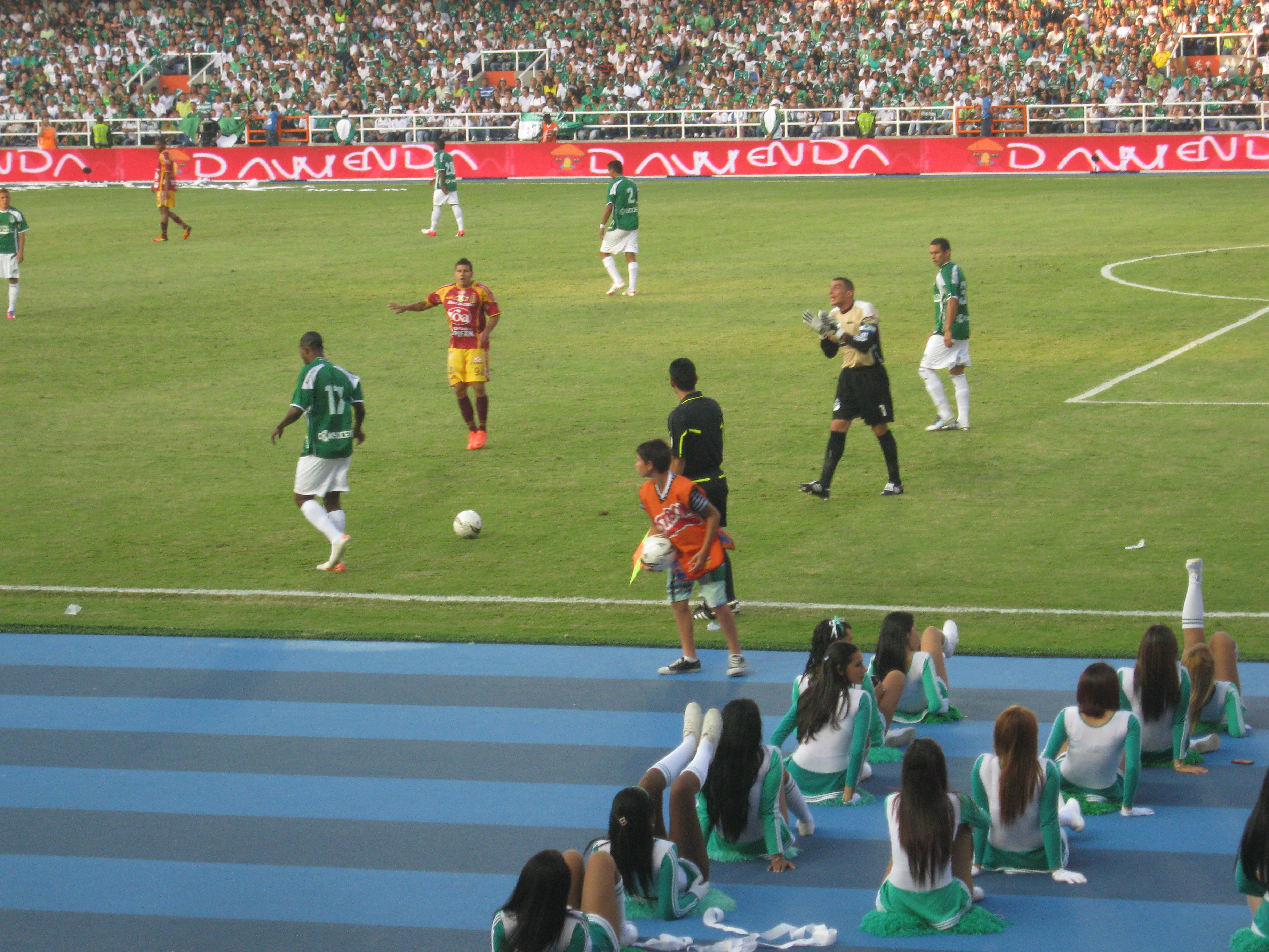 File:Deportivo Cali vs Tolima 32.jpg - Wikimedia Commons