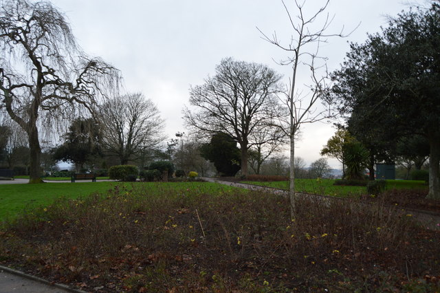 File:Devonport Park - geograph.org.uk - 5402417.jpg