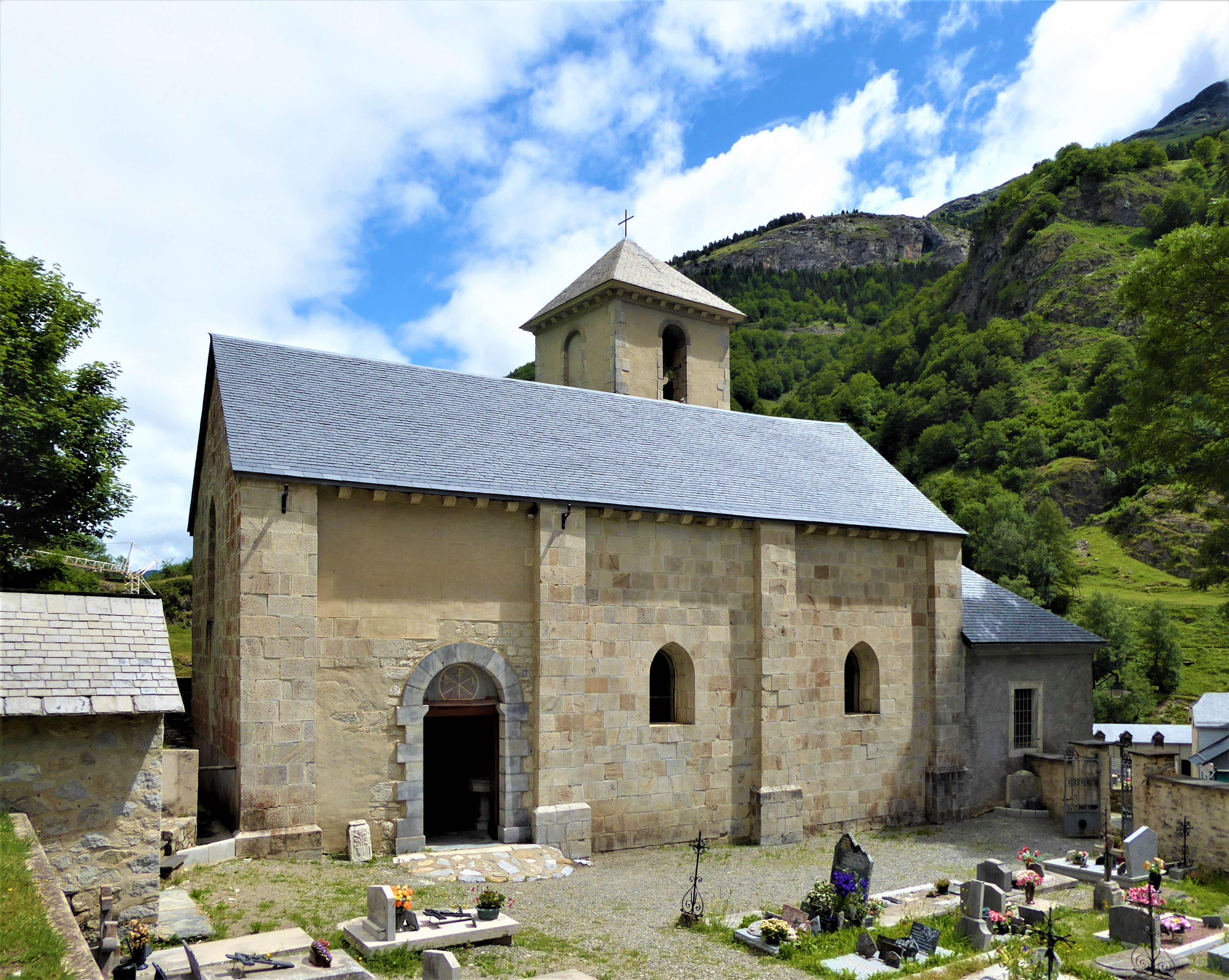 ÉGLISE NOTRE-DAME DU BON PORT DE GAVARNIE  France Occitanie Hautes-Pyrénées Gavarnie-Gèdre 65120