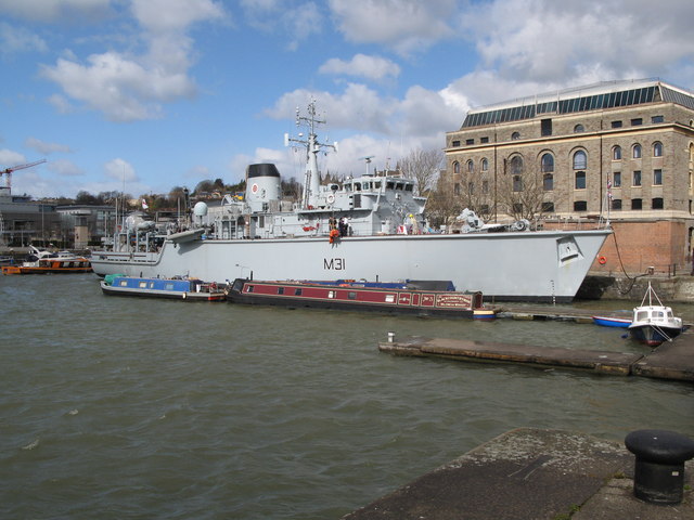 File:HMS Cattisbrook moored by Arnolfini Gallery - geograph.org.uk - 371304.jpg