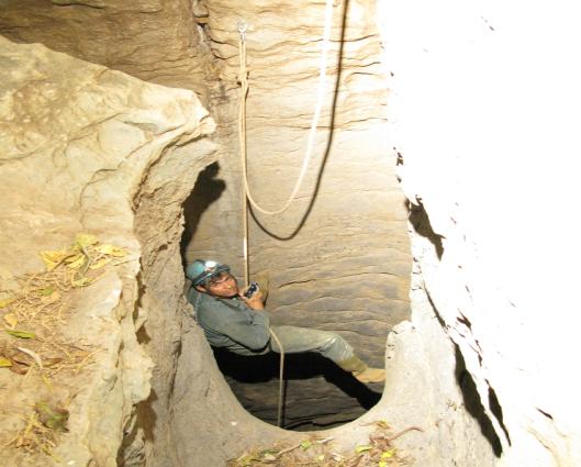 File:Indian Navy personnel descending a narrow passage.jpg