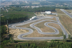 Foto aérea do traçado do Kartódromo AMF Vila Real