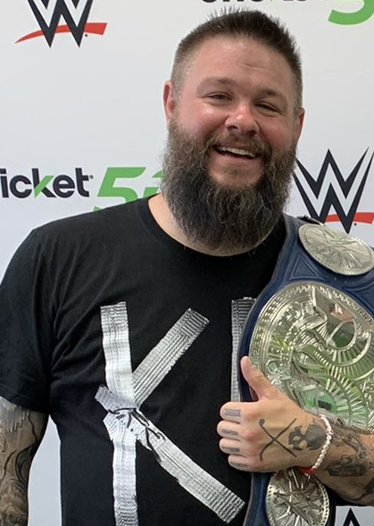 File:Kevin Owens in May 2023 (cropped).png