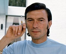 Laurence Harvey.png