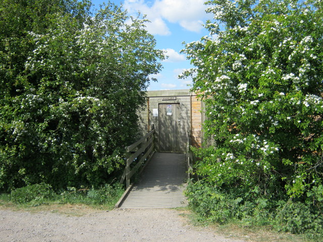 South Hide at North Cave Wetlands - geograph.org.uk - 2398834