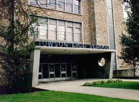 File:Towson HS Cedar Ave entrance.jpg