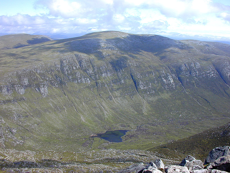 File:View south east from the summit of Cona' Mheall - geograph.org.uk - 488052.jpg