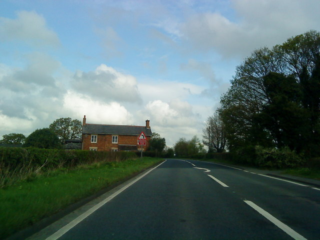 File:Ashbourne Road - geograph.org.uk - 1837336.jpg