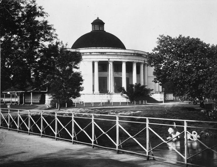 File:COLLECTIE TROPENMUSEUM De Willemskerk te Weltevreden Batavia TMnr 60025167.jpg