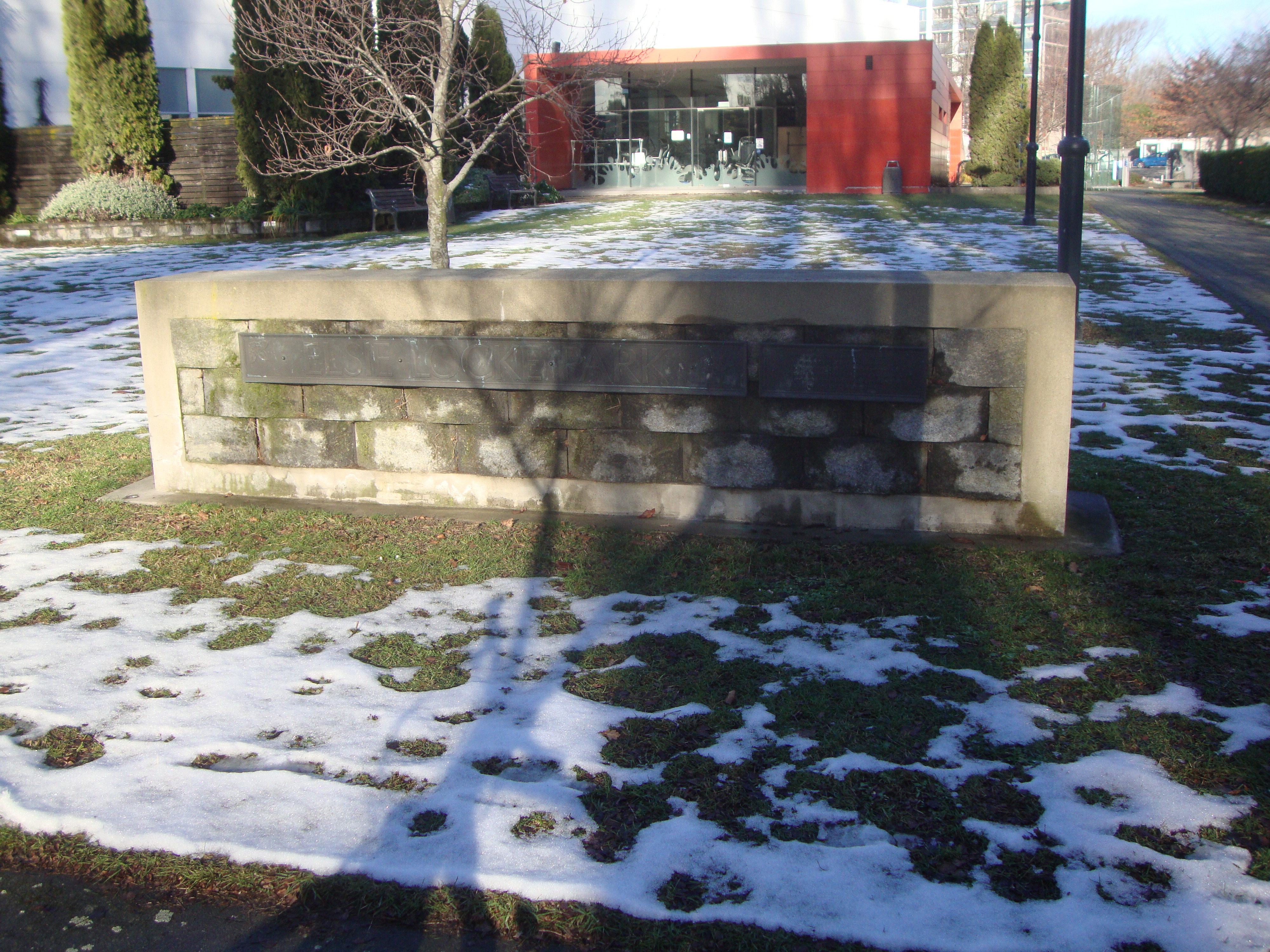 Helium Centennial time columns Monument