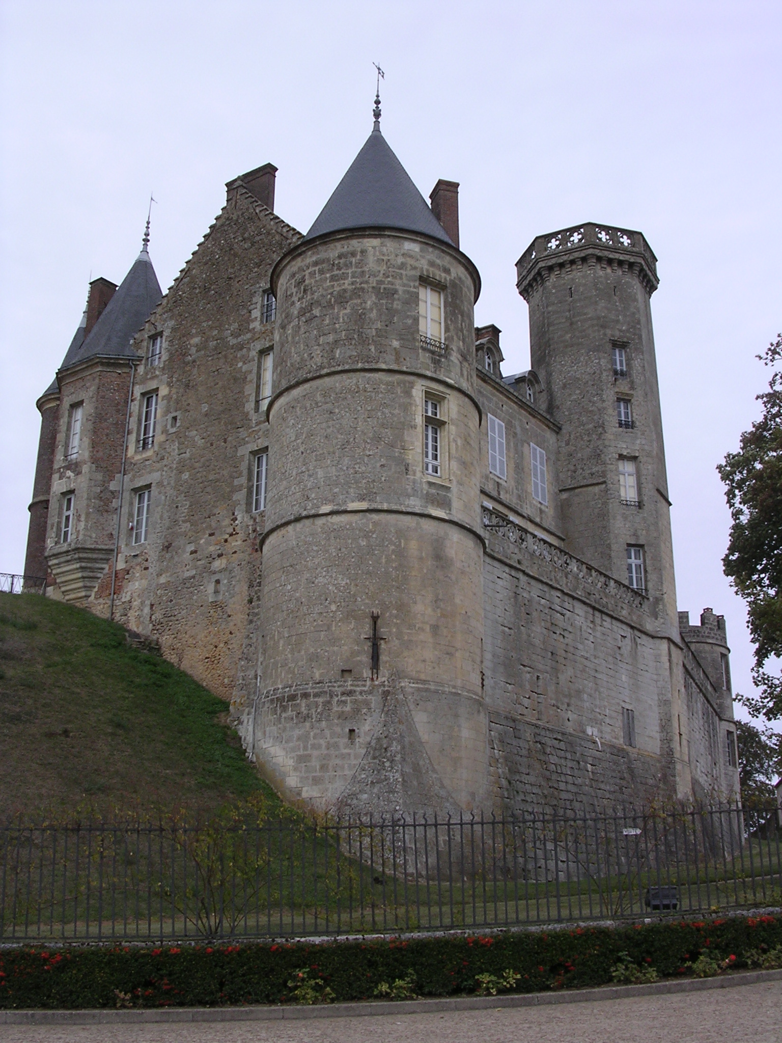 CHÂTEAU DE MONTMIRAIL  France Grand Est Marne Montmirail 51210