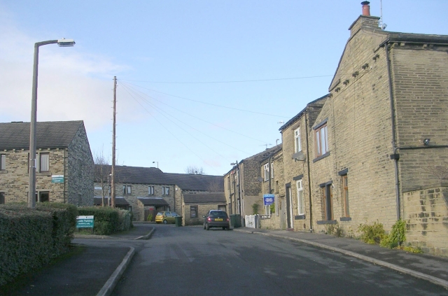 File:Cobden Street - Bradford Road, Idle - geograph.org.uk - 1059290.jpg