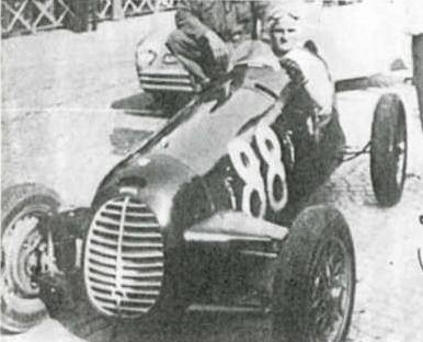 Ilario Bandini driving with Cisitalia D46 in 1947.