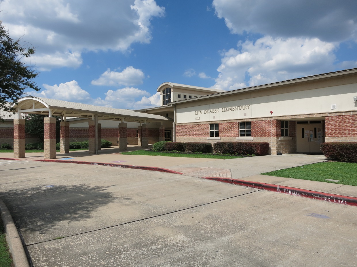 Elementary School. Fort Daniel Elementary School. Dulles Elementary School.