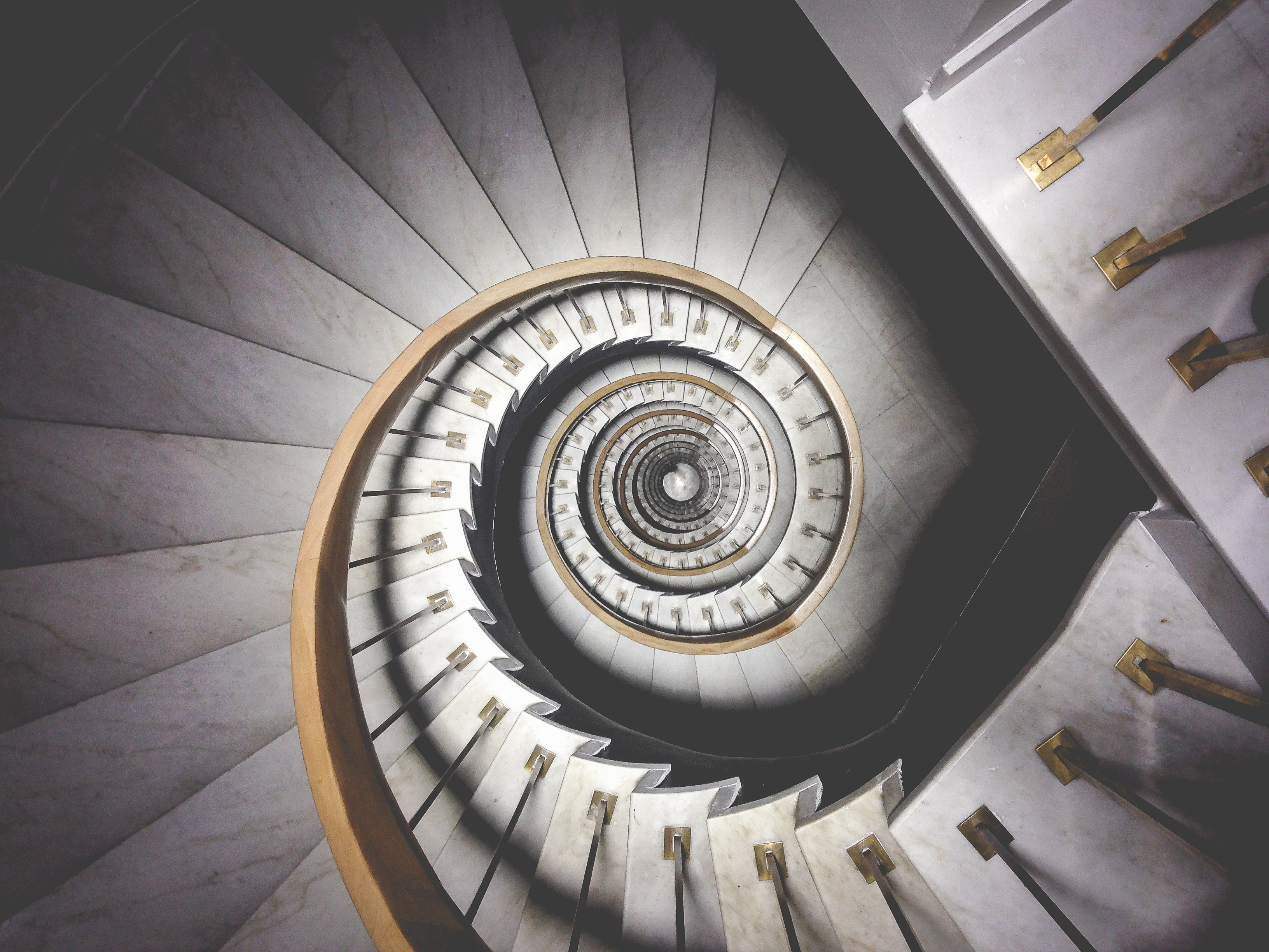 File:Infinite spiral stairs (Unsplash).jpg - Wikimedia Commons