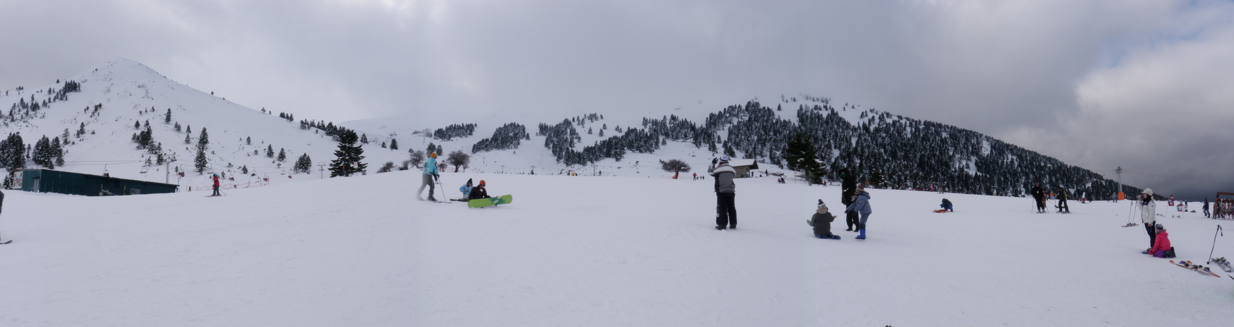 Kalavryta_ski_resort_panoramic.JPG