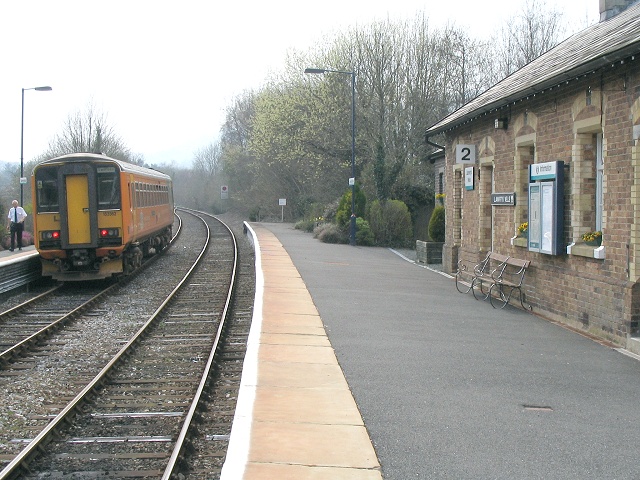 File:Llanwrtyd Wells railway station - geograph.org.uk - 157316.jpg