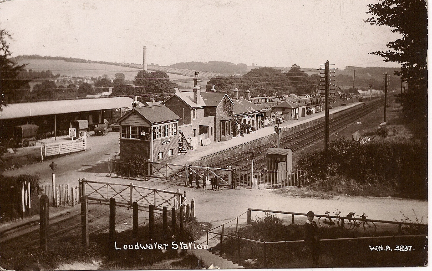 Loudwater railway station