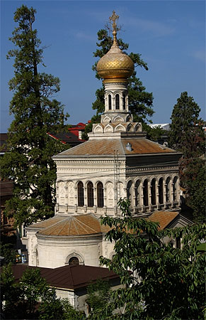 Uitzicht op de tempel vanuit het oosten