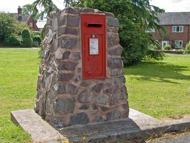 File:Postbox, Bayston Hill Common - geograph.org.uk - 878534.jpg