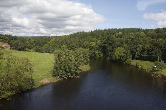 River Eden from the Settle Carlisle rail bridge - geograph.org.uk - 1530863