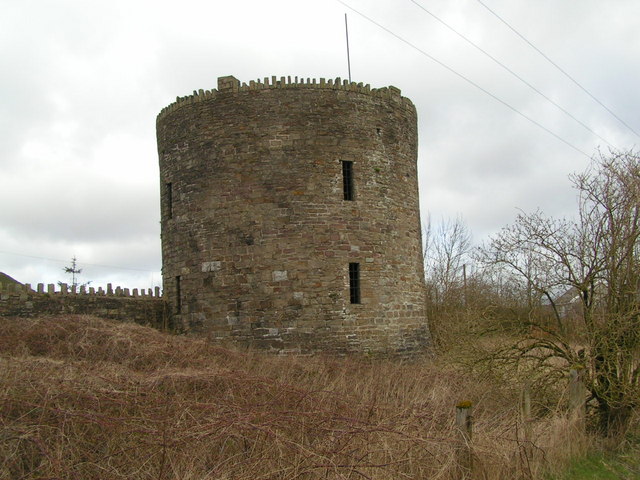 File:Roundhouse tower - geograph.org.uk - 724028.jpg