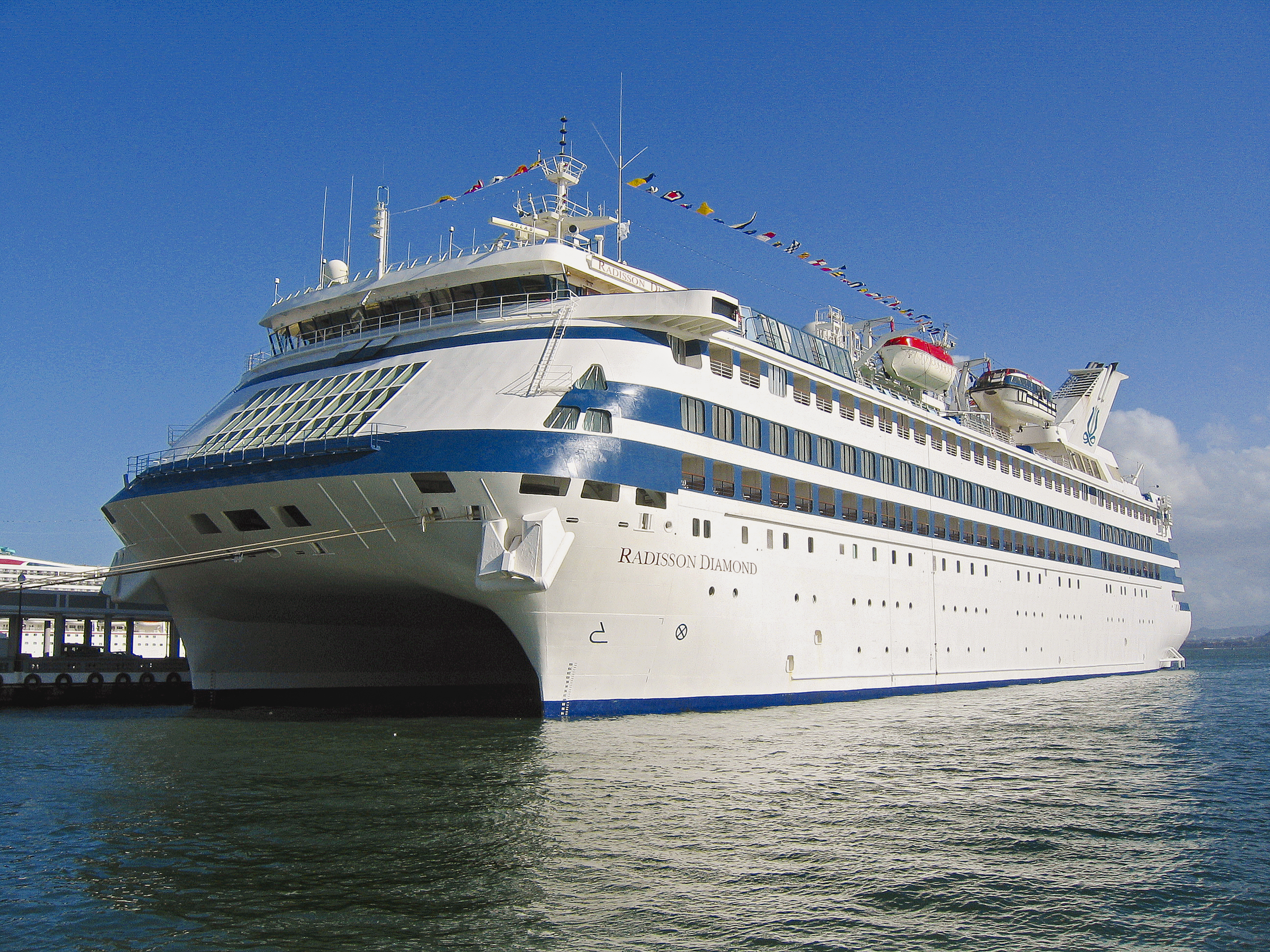 cruise ships sailing from puerto rico