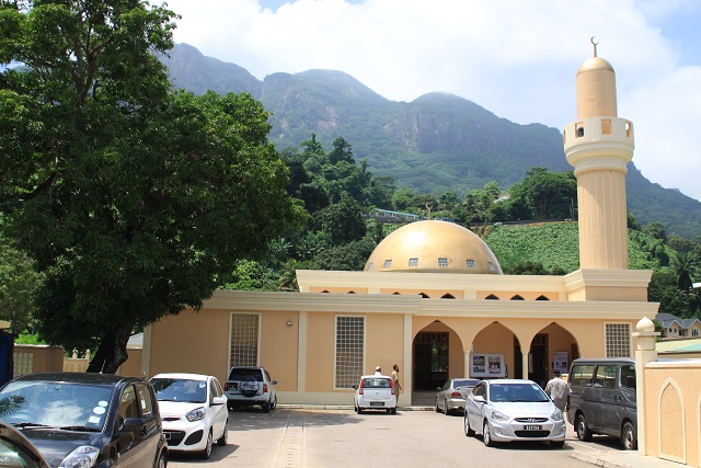 Sheikh Mohamed bin Khalifa Mosque Seychelles 2