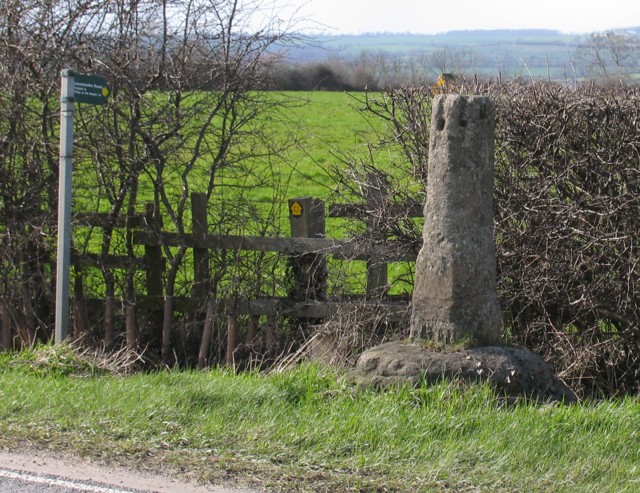 File:Stump Cross - geograph.org.uk - 146642.jpg